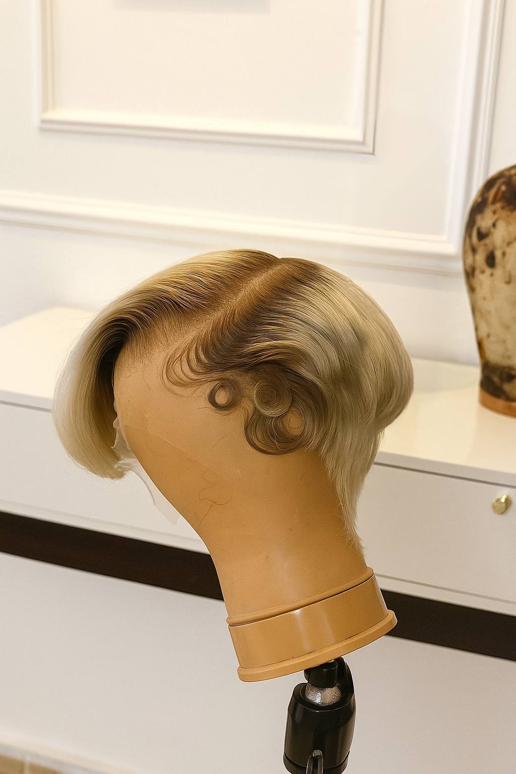 PIXIE WITH SIDE SWOOP